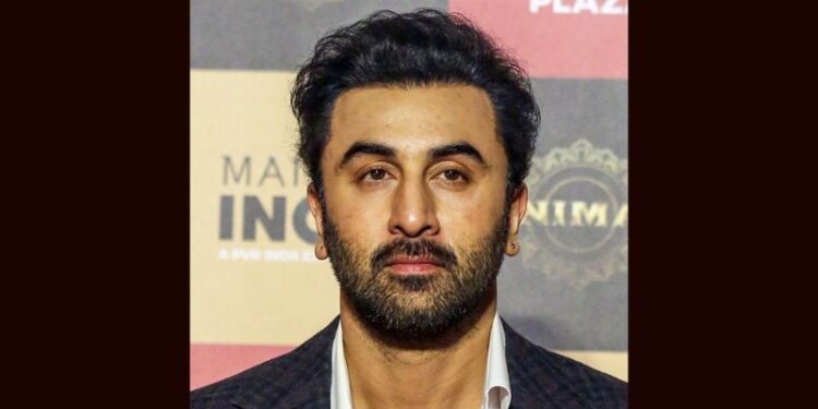 Ranbir Kapoor: ‘కుటుంబ పేరు సాయం చేసింది.. కానీ సక్సెస్ కోసం పడ్డ కష్టం ఎవరికీ తెలీదు’