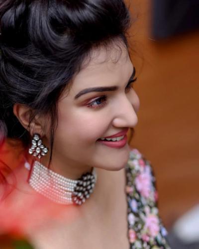 honeyrose 20
