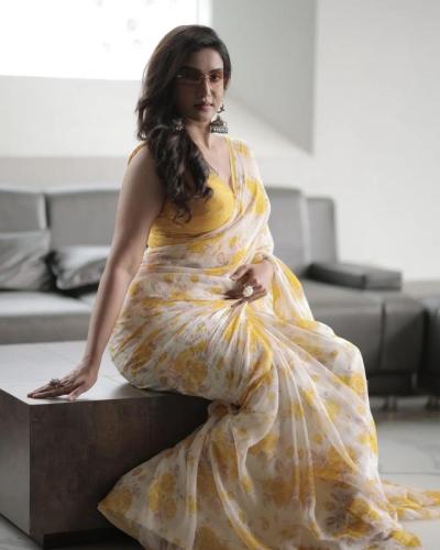honeyrose 7